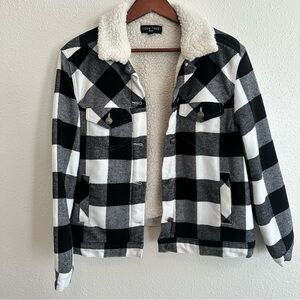 Love Tree Black and White Plaid Jacket